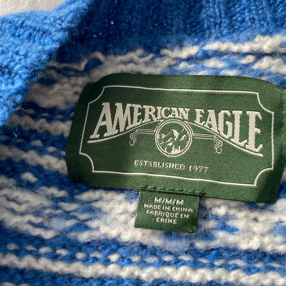 American eagle sweater - Picture 2 of 2